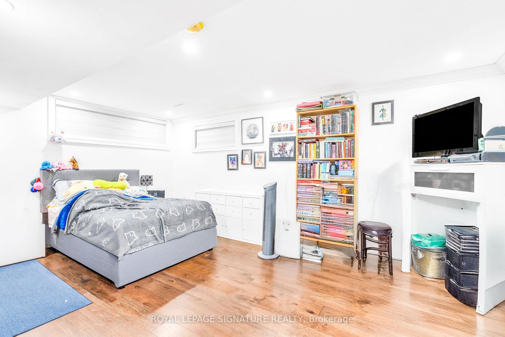 









88


Olsen

Drive,
Toronto,




ON
M3A 3J3

