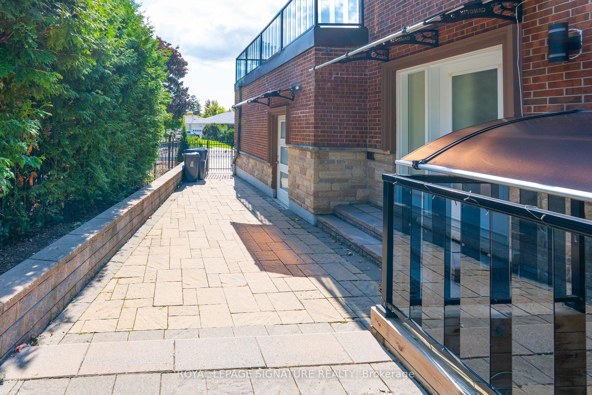 









88


Olsen

Drive,
Toronto,




ON
M3A 3J3

