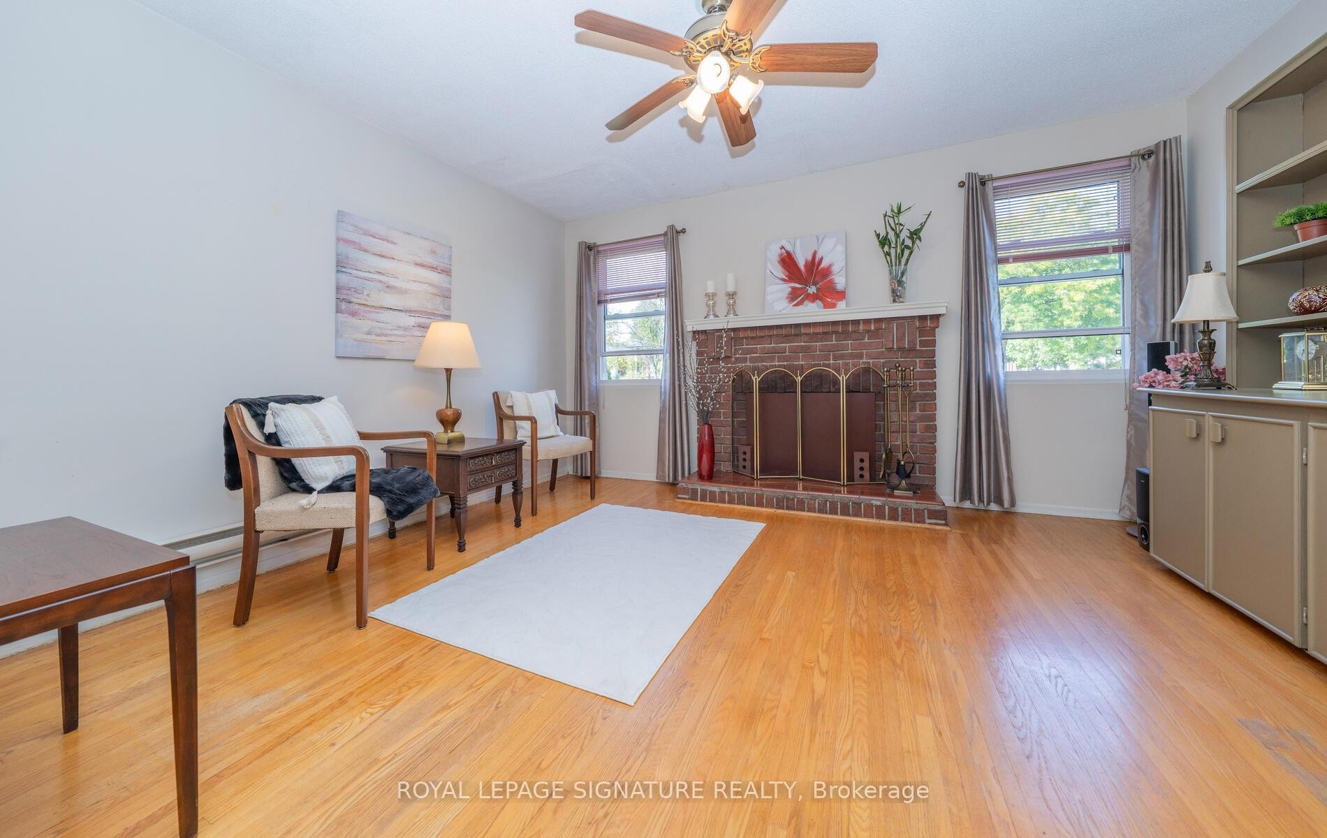 









43


Collingsbrook

Boulevard,
Toronto,




ON
M1W 1L9

