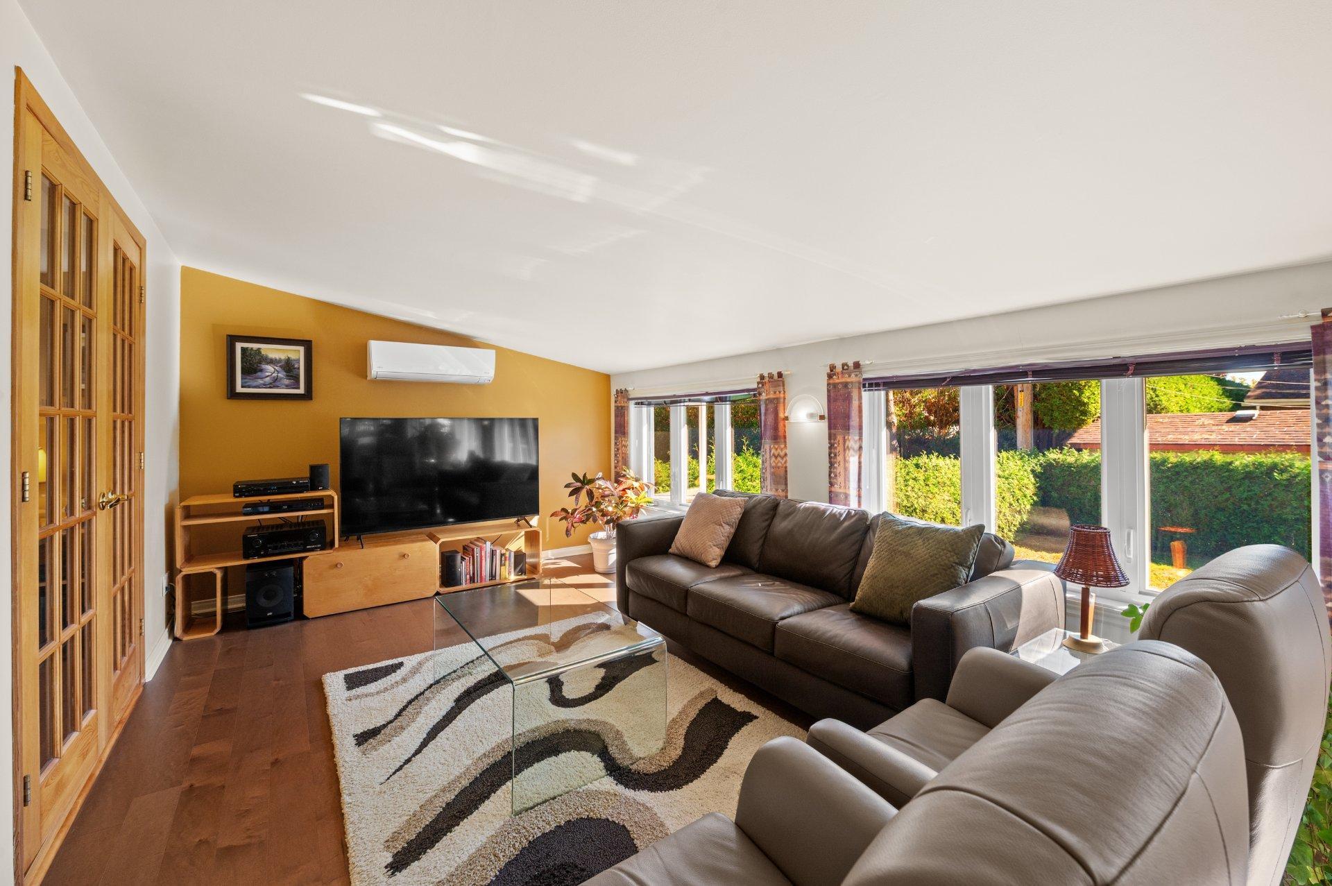 









149


Rue de la Gondole

,
Saint-Eustache,




QC
J7P1N6

