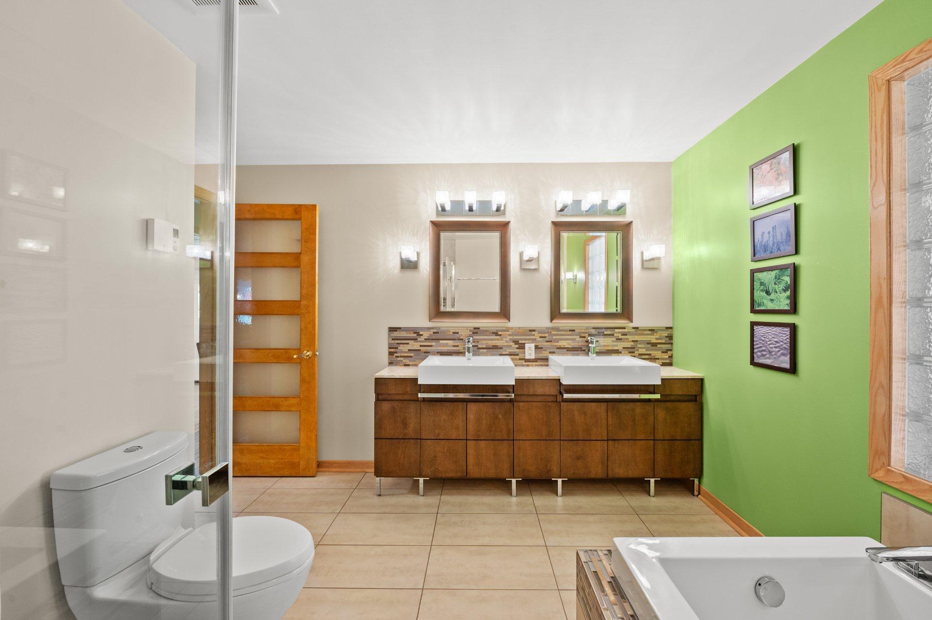 









149


Rue de la Gondole

,
Saint-Eustache,




QC
J7P1N6

