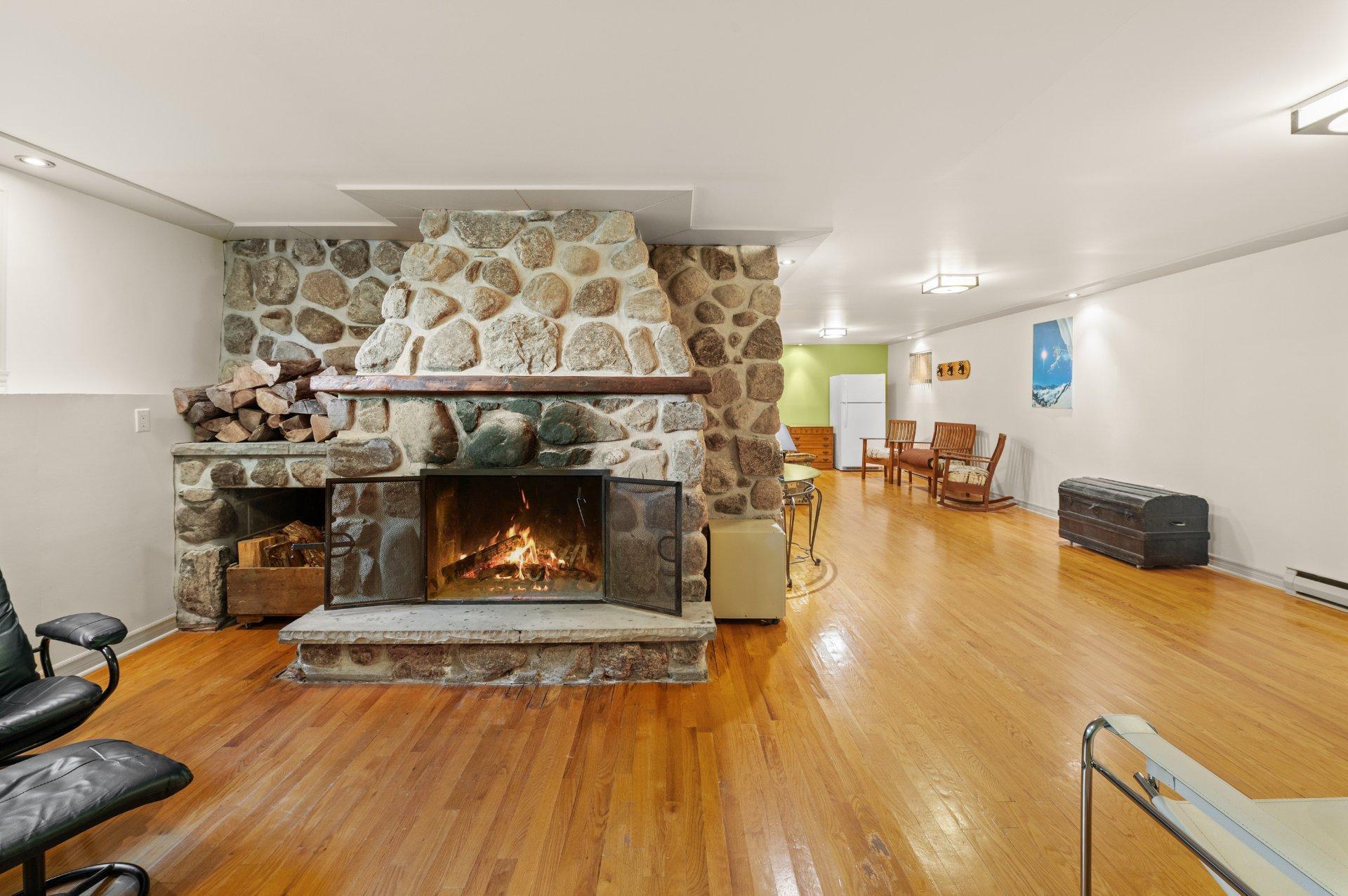 









149


Rue de la Gondole

,
Saint-Eustache,




QC
J7P1N6

