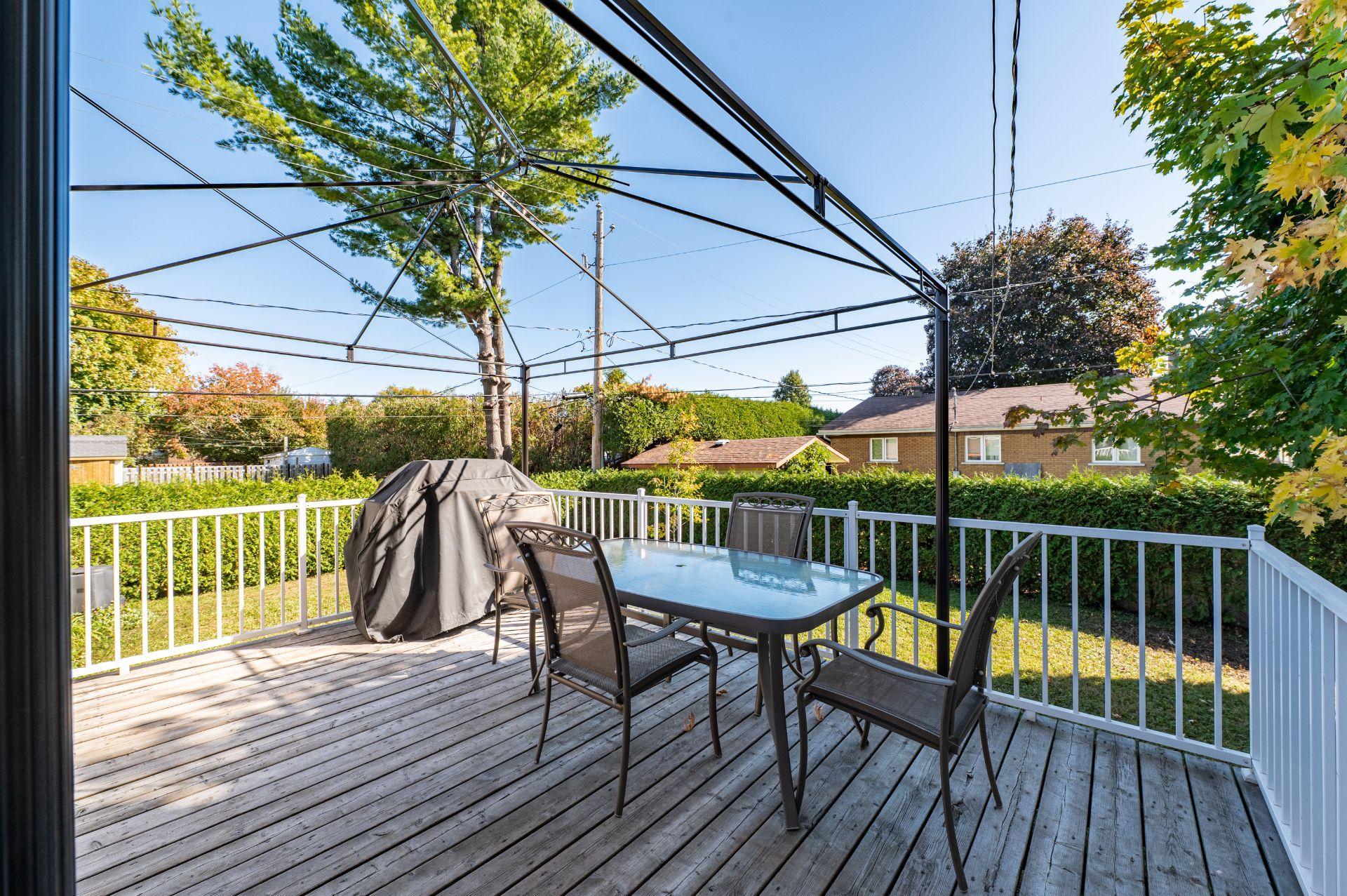 









149


Rue de la Gondole

,
Saint-Eustache,




QC
J7P1N6

