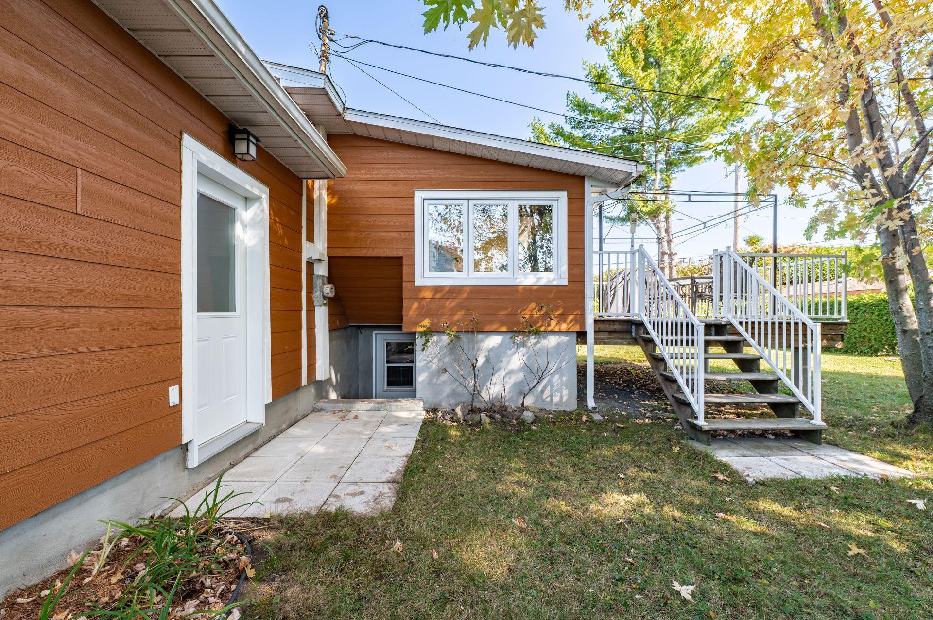 









149


Rue de la Gondole

,
Saint-Eustache,




QC
J7P1N6

