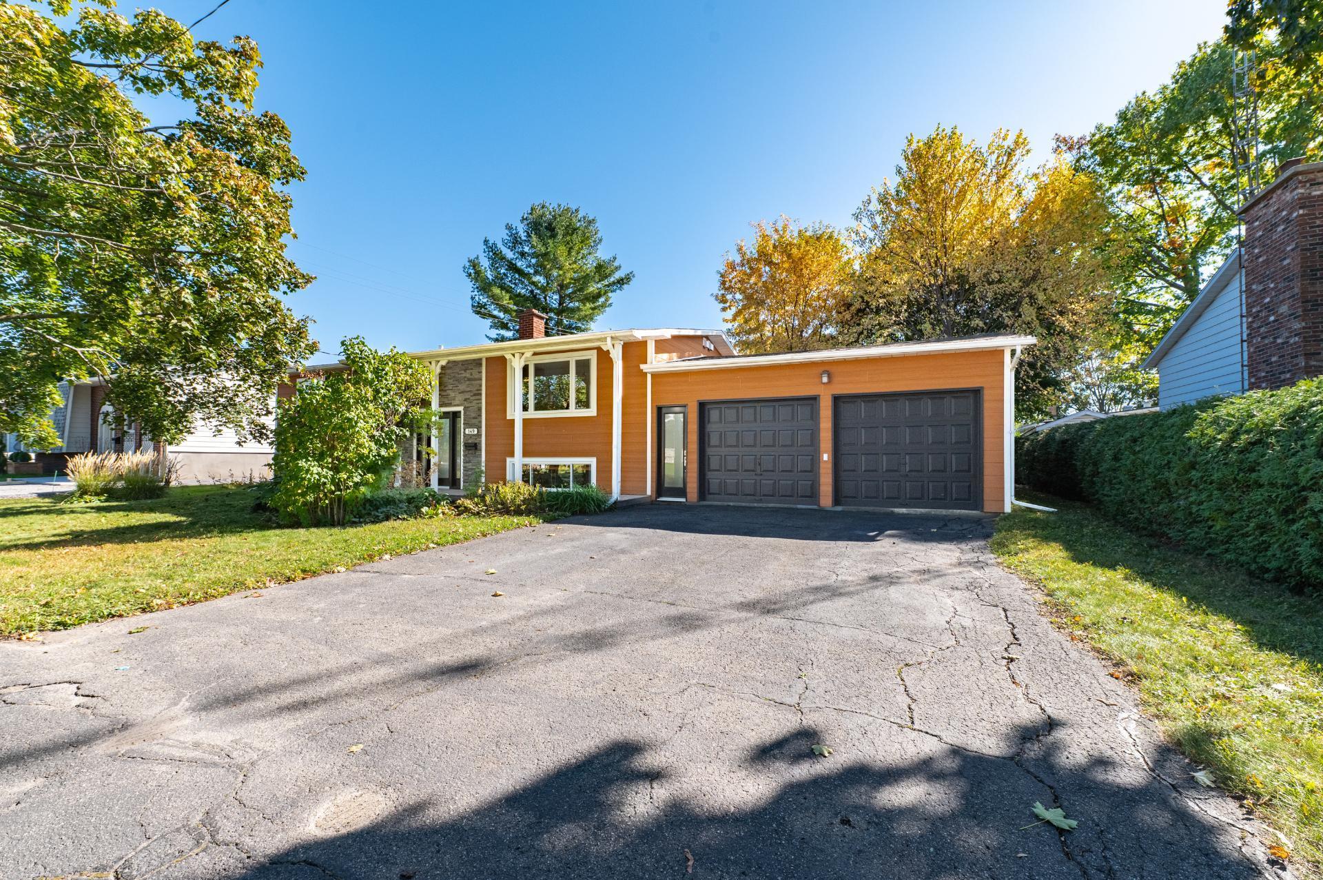 









149


Rue de la Gondole

,
Saint-Eustache,




QC
J7P1N6

