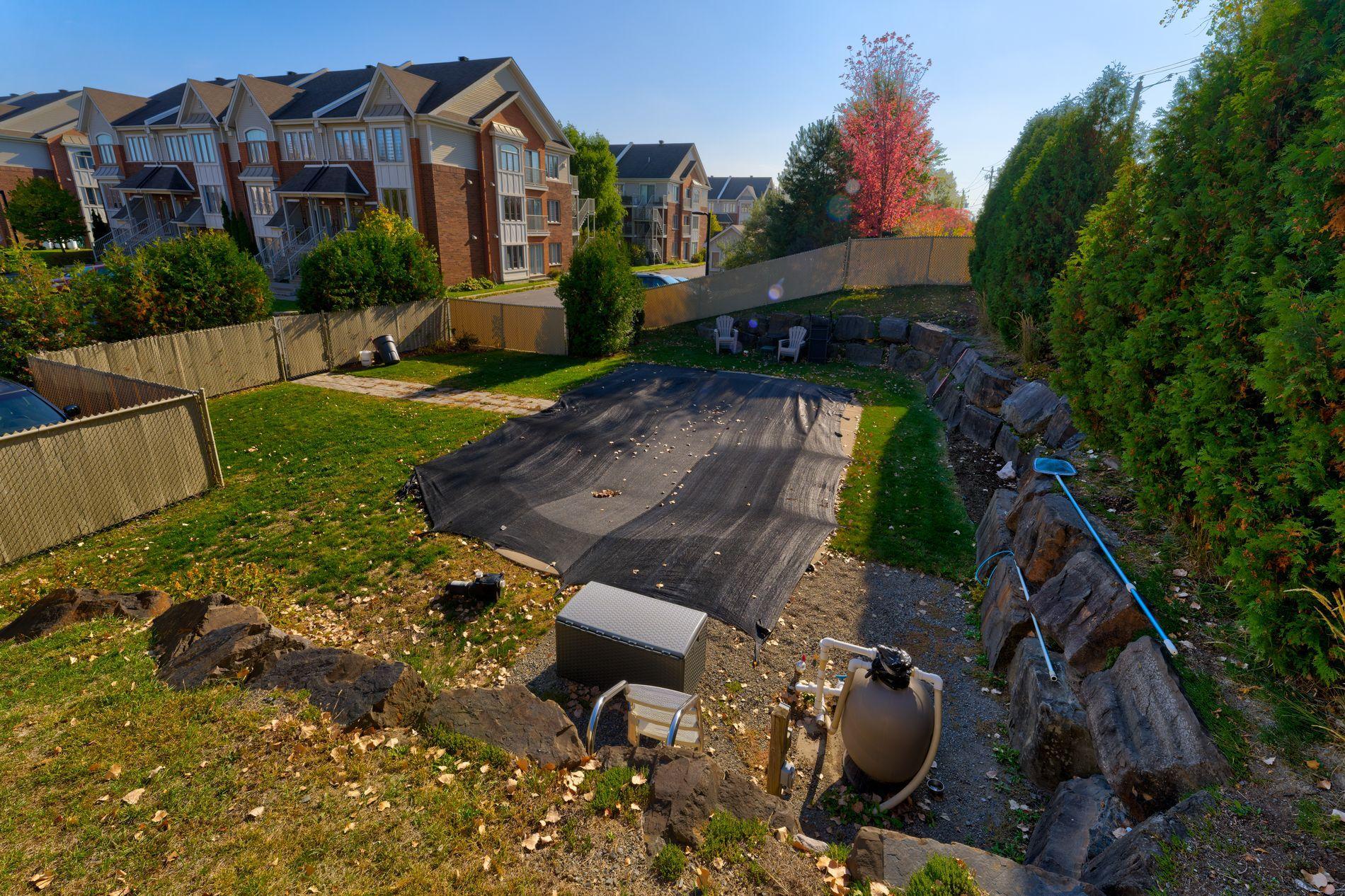 









4112


Boul. Gareau

,
Longueuil (Saint-Hubert),




QC
J3Y0G1

