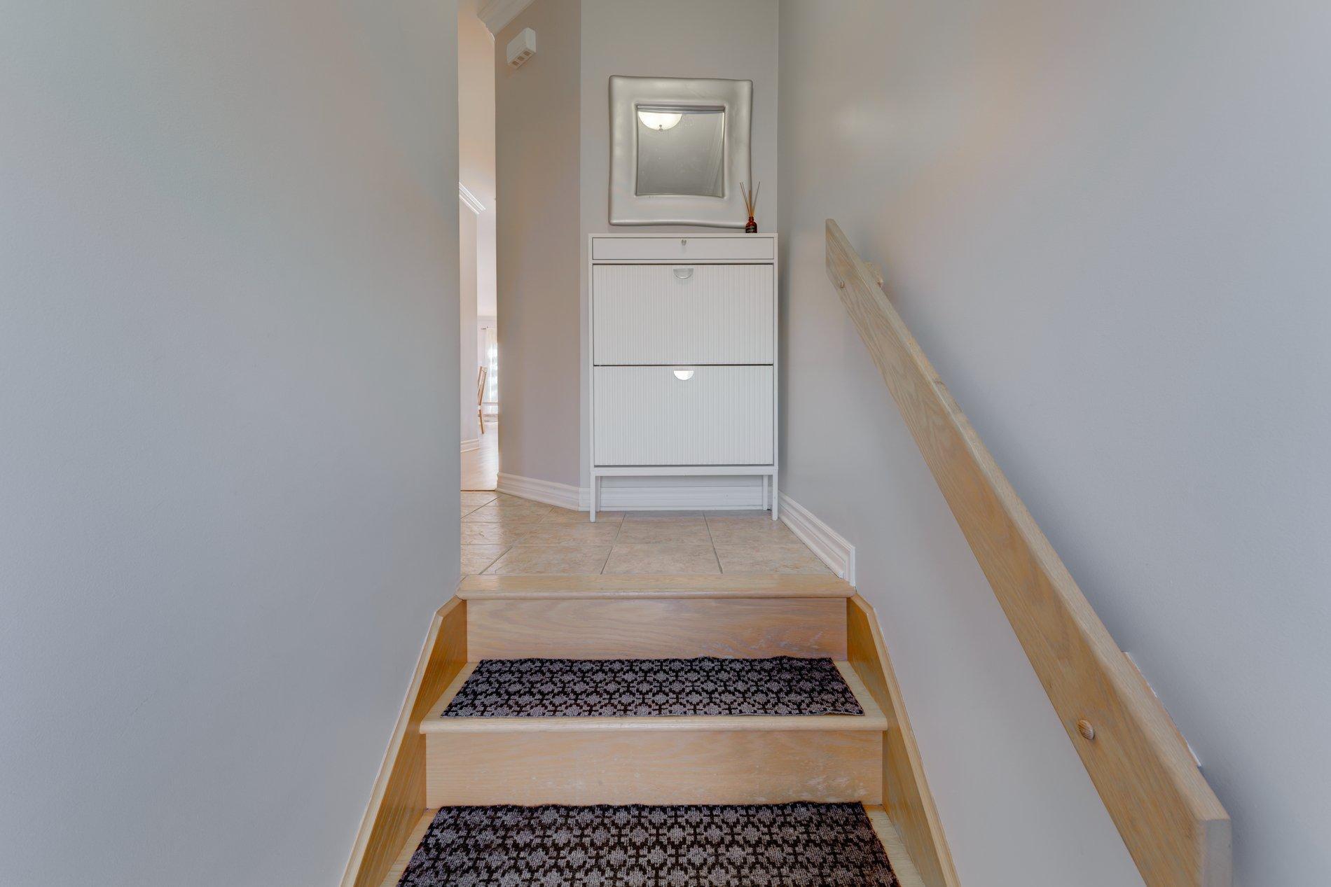









4112


Boul. Gareau

,
Longueuil (Saint-Hubert),




QC
J3Y0G1

