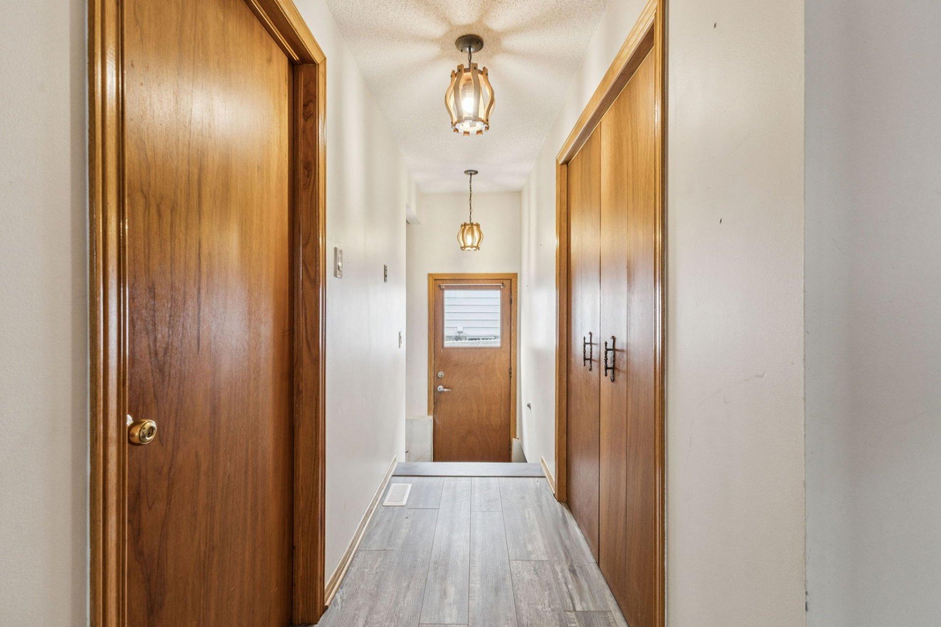 









99


Rue Cousineau

,
Gatineau (Gatineau),




QC
J8T3R9

