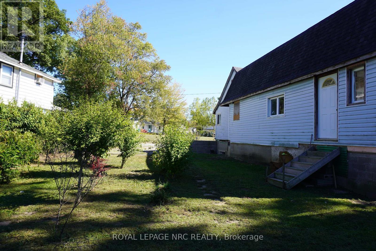 












212 LINCOLN ROAD W

,
Fort Erie (Crystal Beach),




Ontario
L0S1B0

