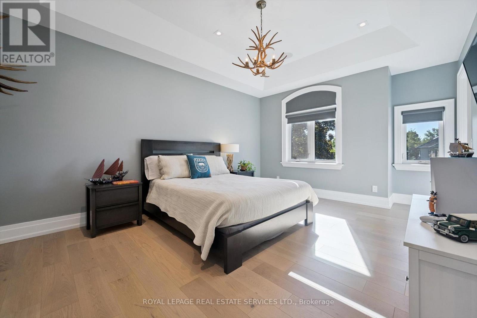 












14 WESTGLEN CRESCENT

,
Toronto,




Ontario
M9B4R1

