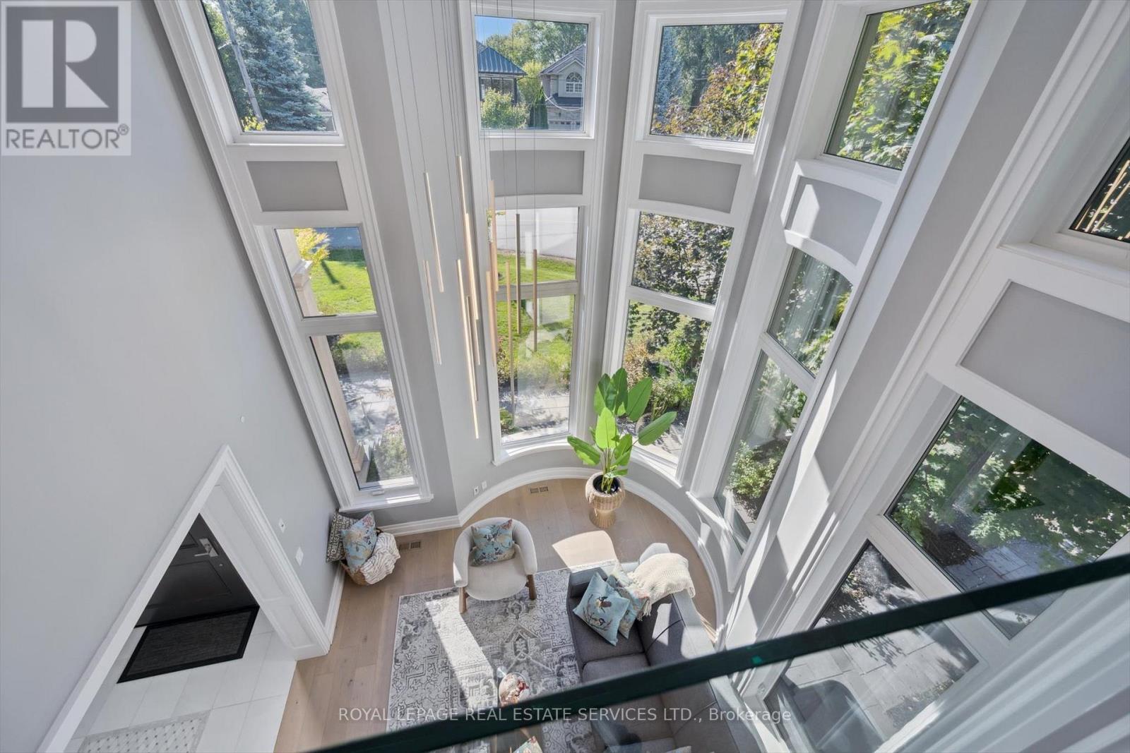 












14 WESTGLEN CRESCENT

,
Toronto,




Ontario
M9B4R1

