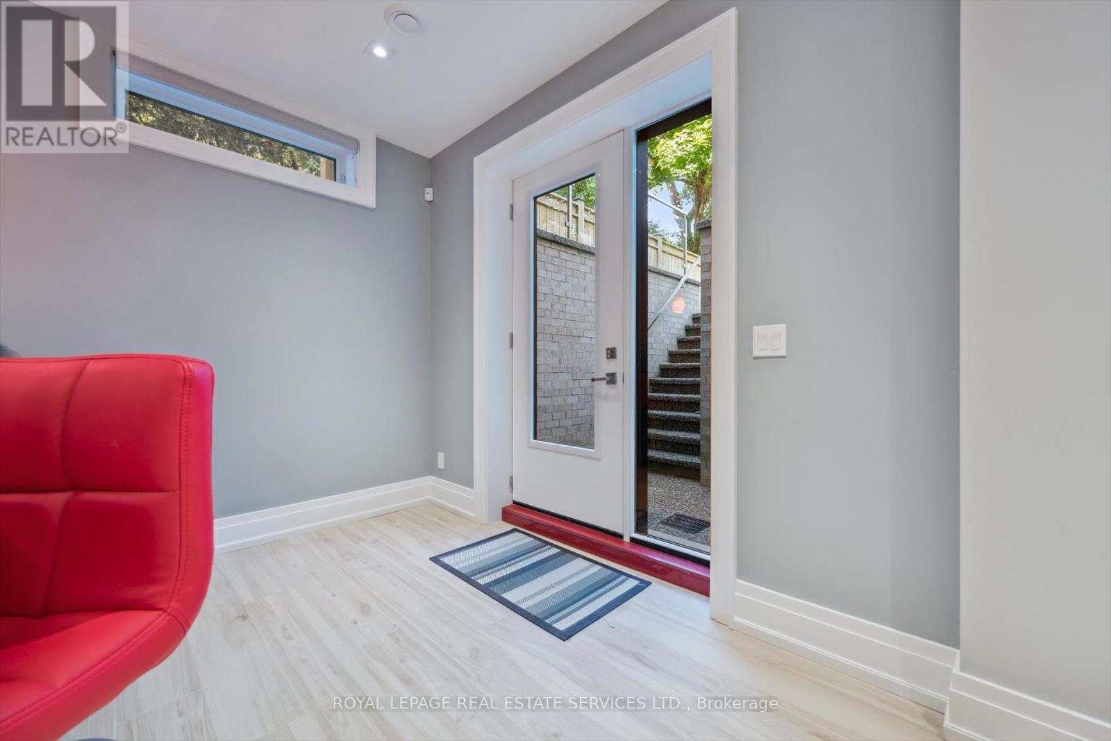 












14 WESTGLEN CRESCENT

,
Toronto,




Ontario
M9B4R1

