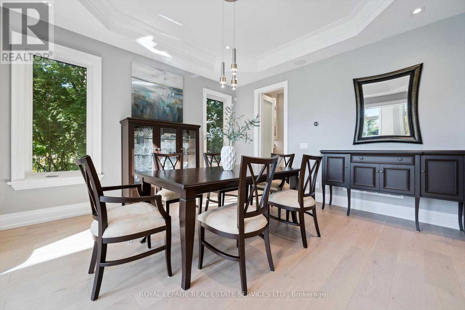 












14 WESTGLEN CRESCENT

,
Toronto,




Ontario
M9B4R1

