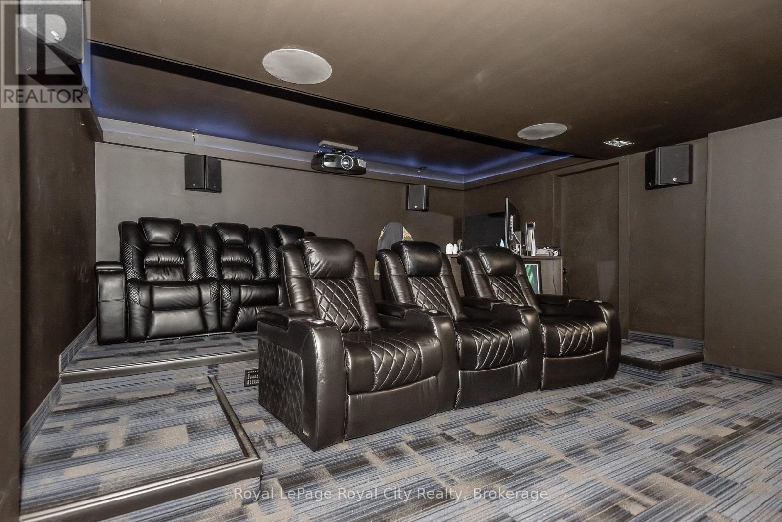 












236 IRONWOOD ROAD

,
Guelph (Kortright West),




Ontario
N1G3G1

