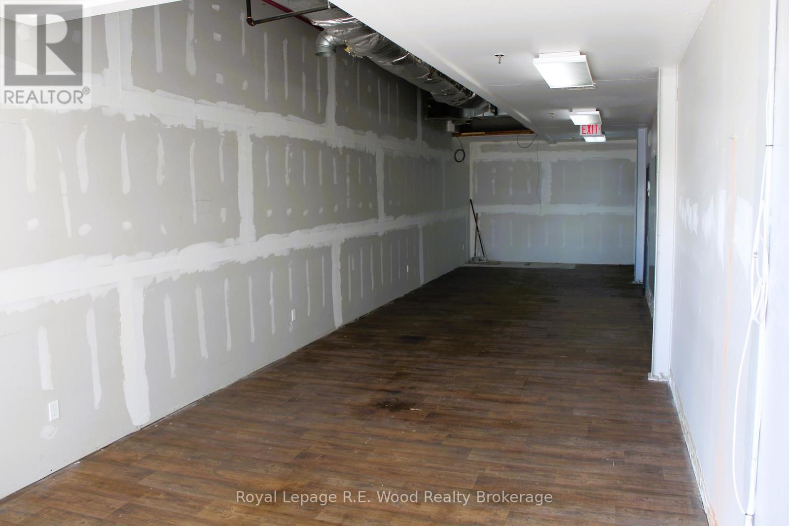 












G - 102 TILLSON AVENUE

,
Tillsonburg,




Ontario
N4G3A4

