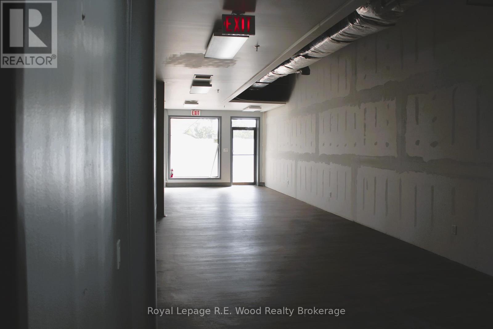 












G - 102 TILLSON AVENUE

,
Tillsonburg,




Ontario
N4G3A4

