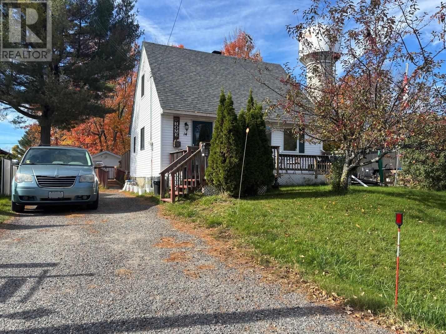 












14 Cutler AVE

,
Spanish,




Ontario
P0P2A0

