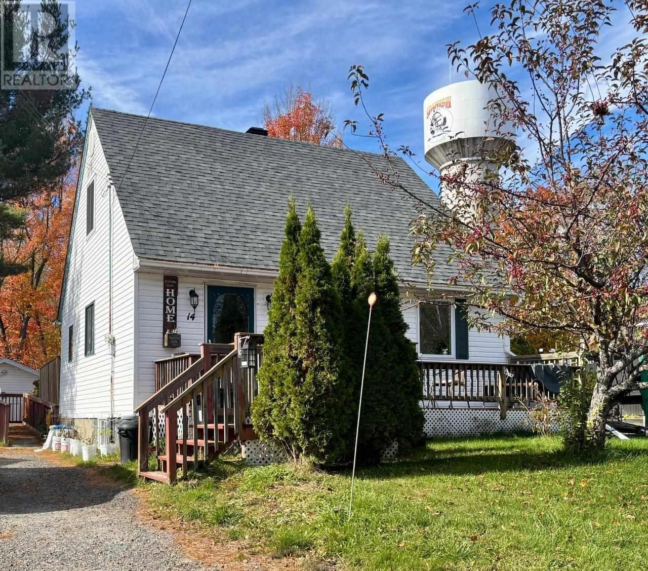 












14 Cutler AVE

,
Spanish,




Ontario
P0P2A0

