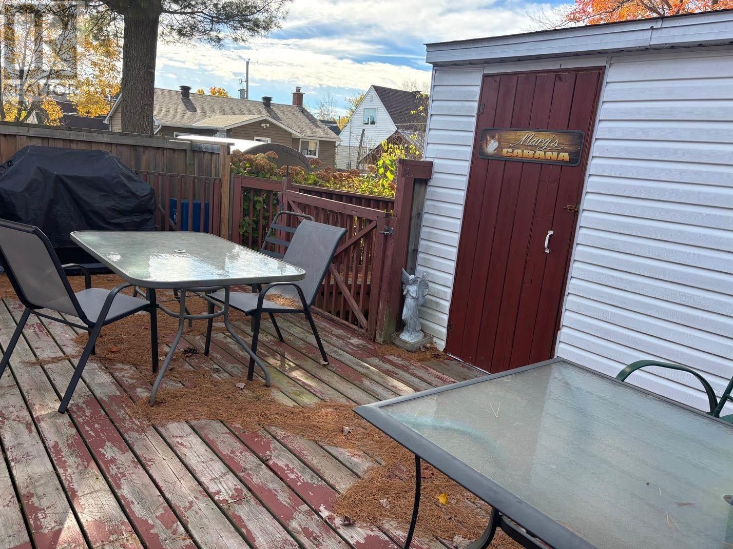 












14 Cutler AVE

,
Spanish,




Ontario
P0P2A0

