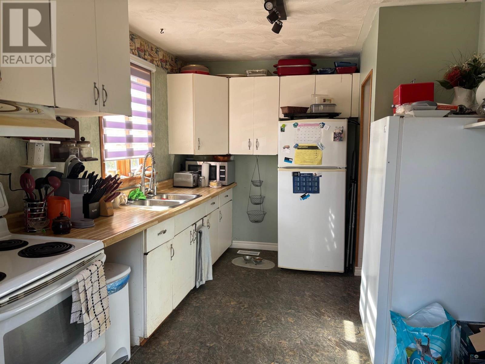 












14 Cutler AVE

,
Spanish,




Ontario
P0P2A0

