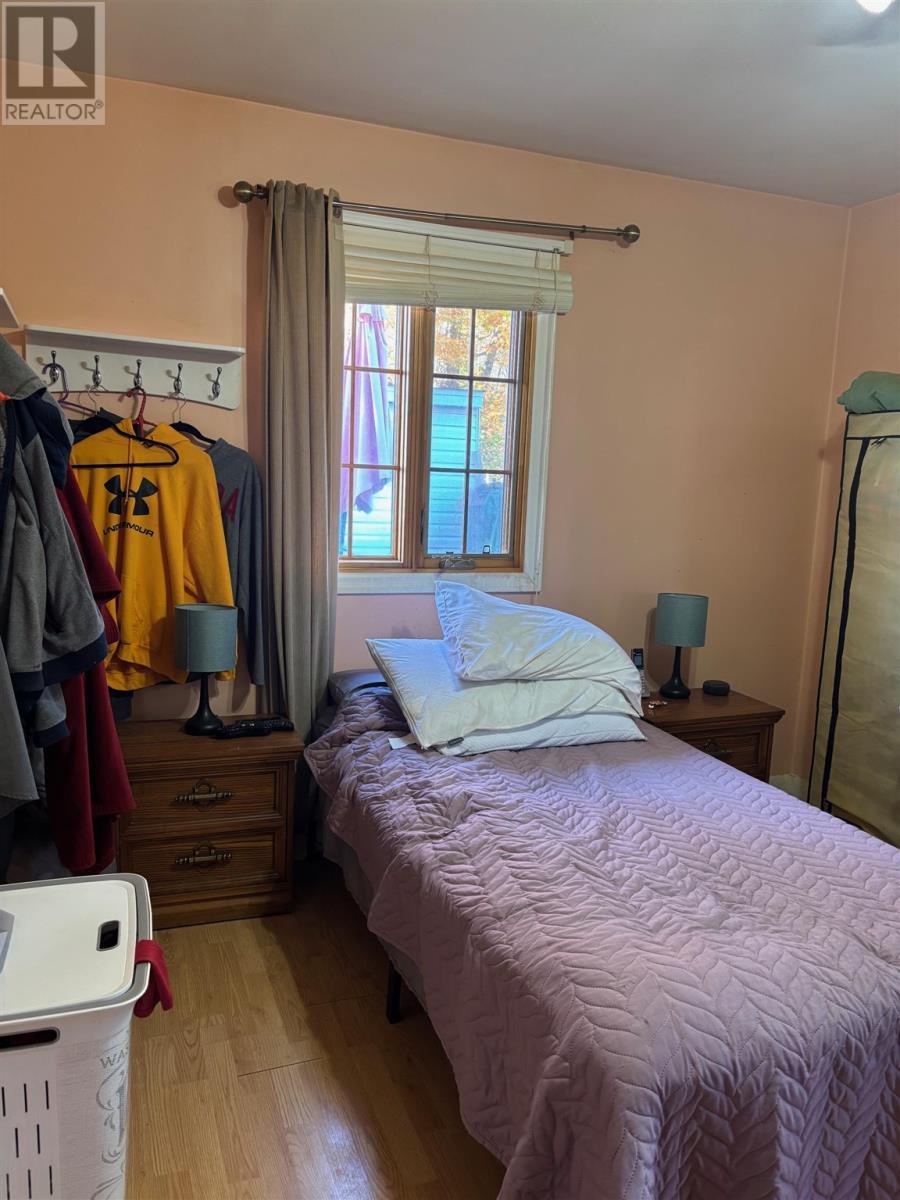 












14 Cutler AVE

,
Spanish,




Ontario
P0P2A0

