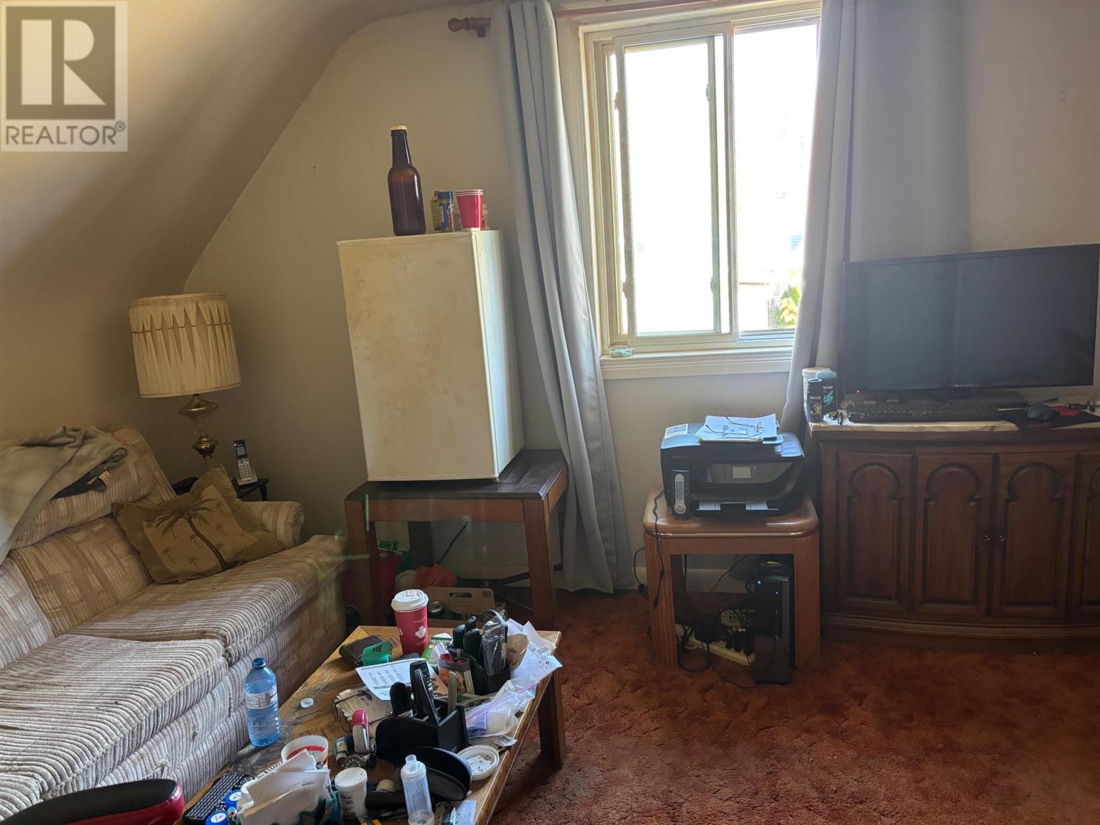 












14 Cutler AVE

,
Spanish,




Ontario
P0P2A0

