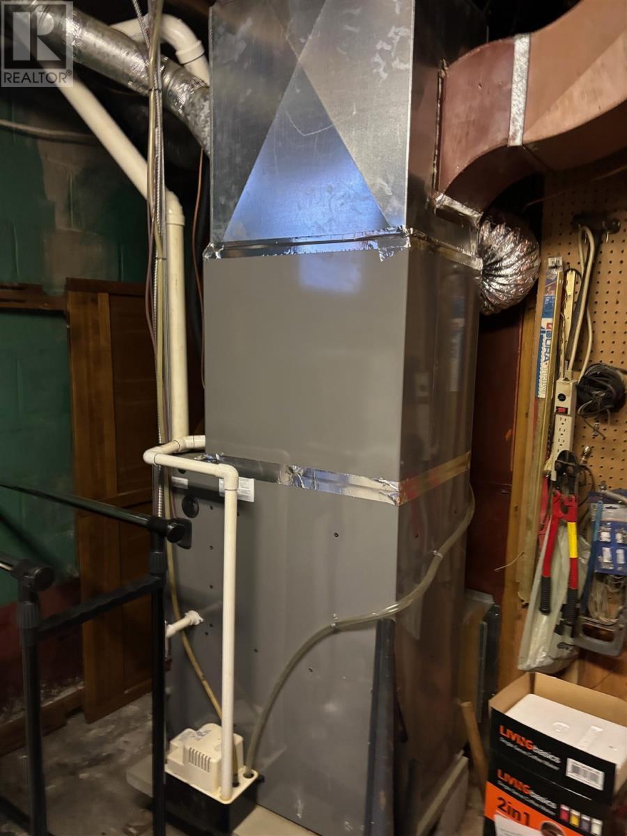 












14 Cutler AVE

,
Spanish,




Ontario
P0P2A0

