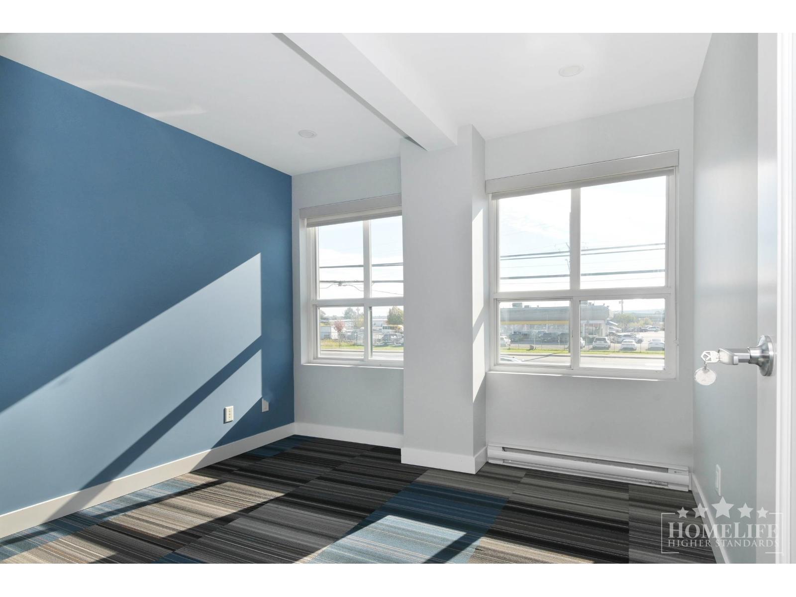 












1 17537 56 AVENUE

,
Surrey,




British Columbia
V3S1C4

