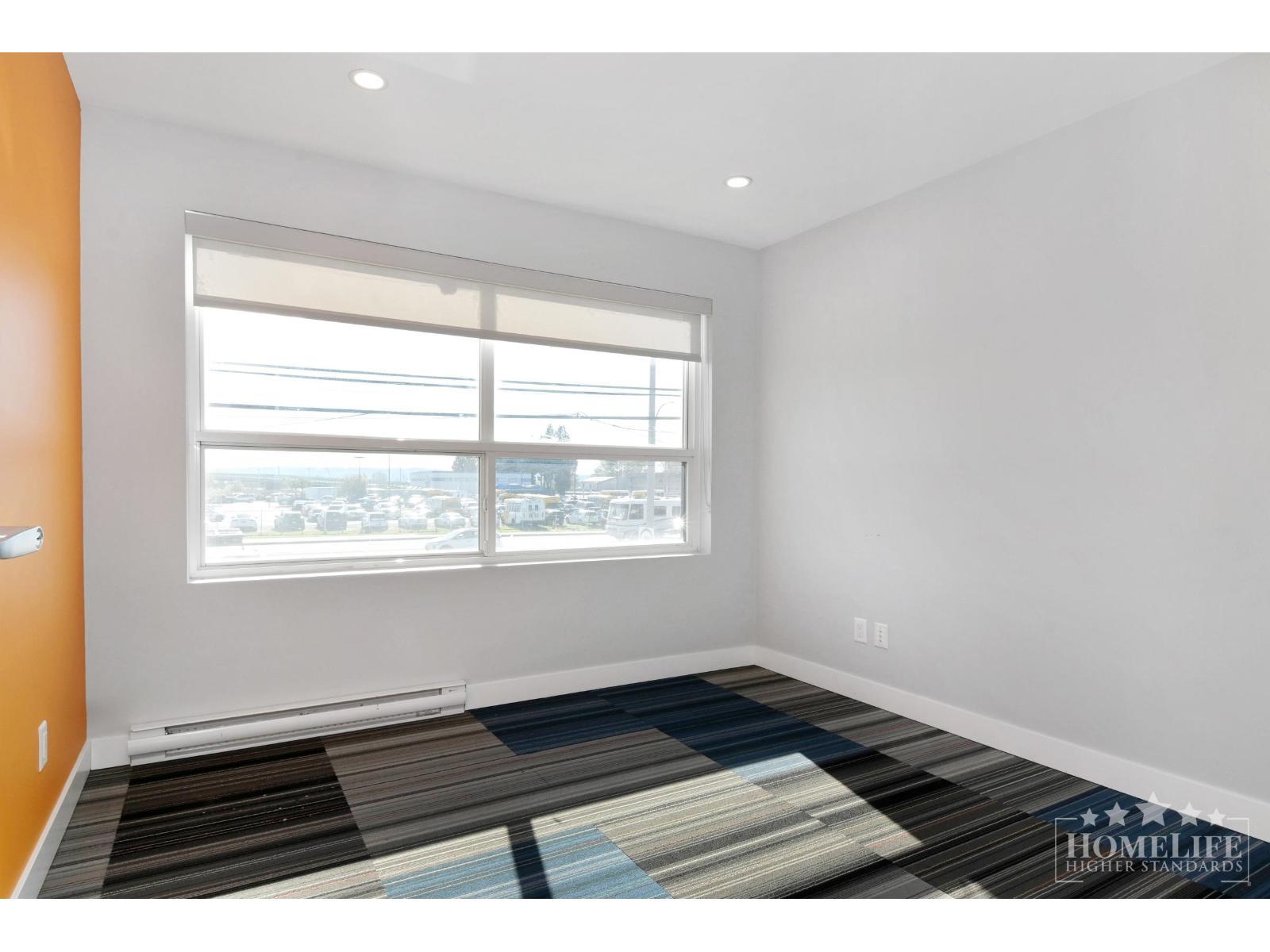 












1 17537 56 AVENUE

,
Surrey,




British Columbia
V3S1C4

