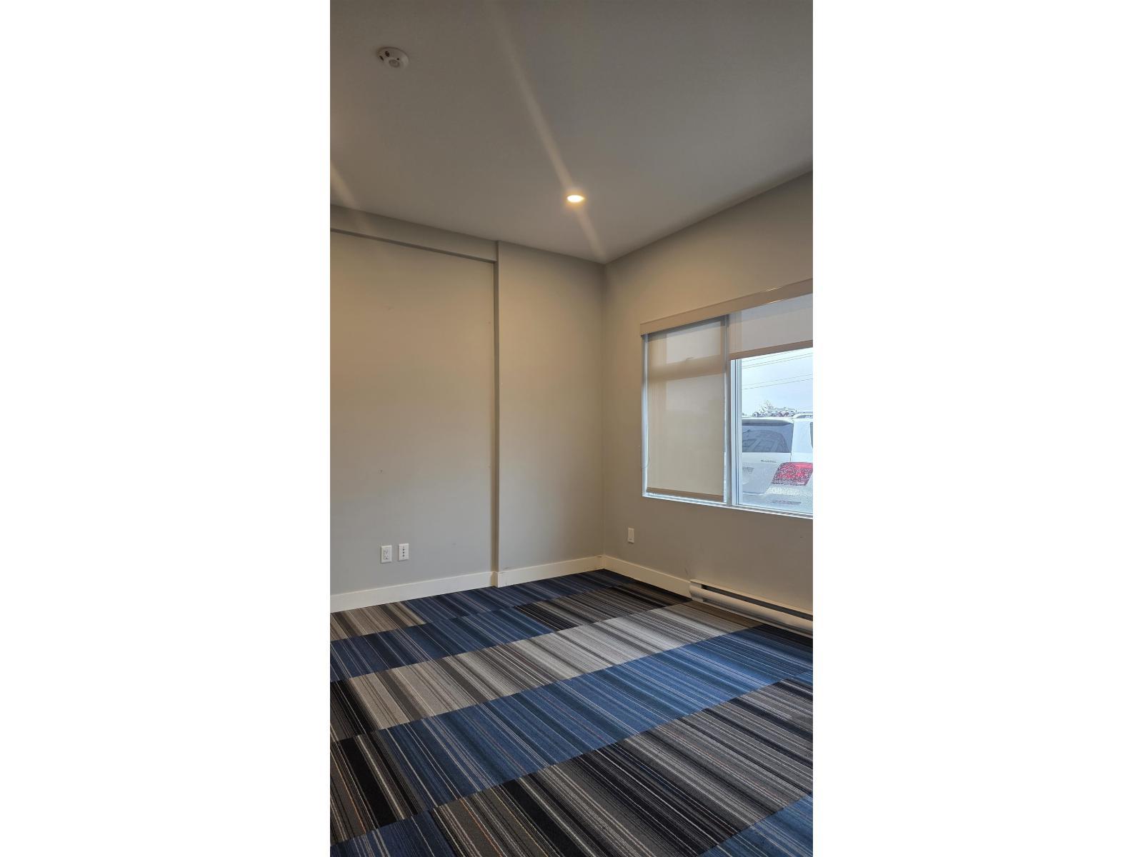 












1 17537 56 AVENUE

,
Surrey,




British Columbia
V3S1C4

