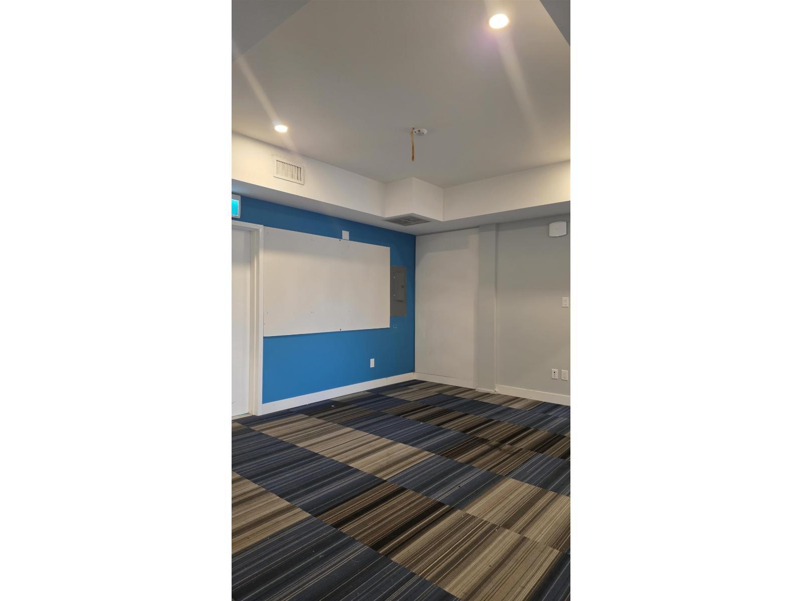 












1 17537 56 AVENUE

,
Surrey,




British Columbia
V3S1C4

