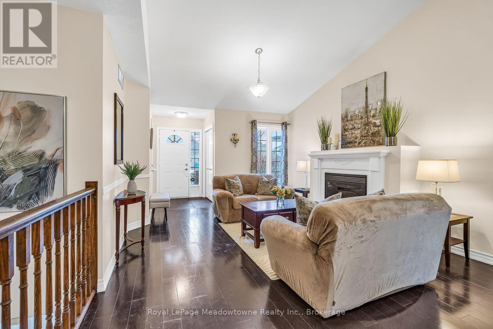 












14 ATTO DRIVE

,
Guelph (Victoria North),




Ontario
N1E0E4

