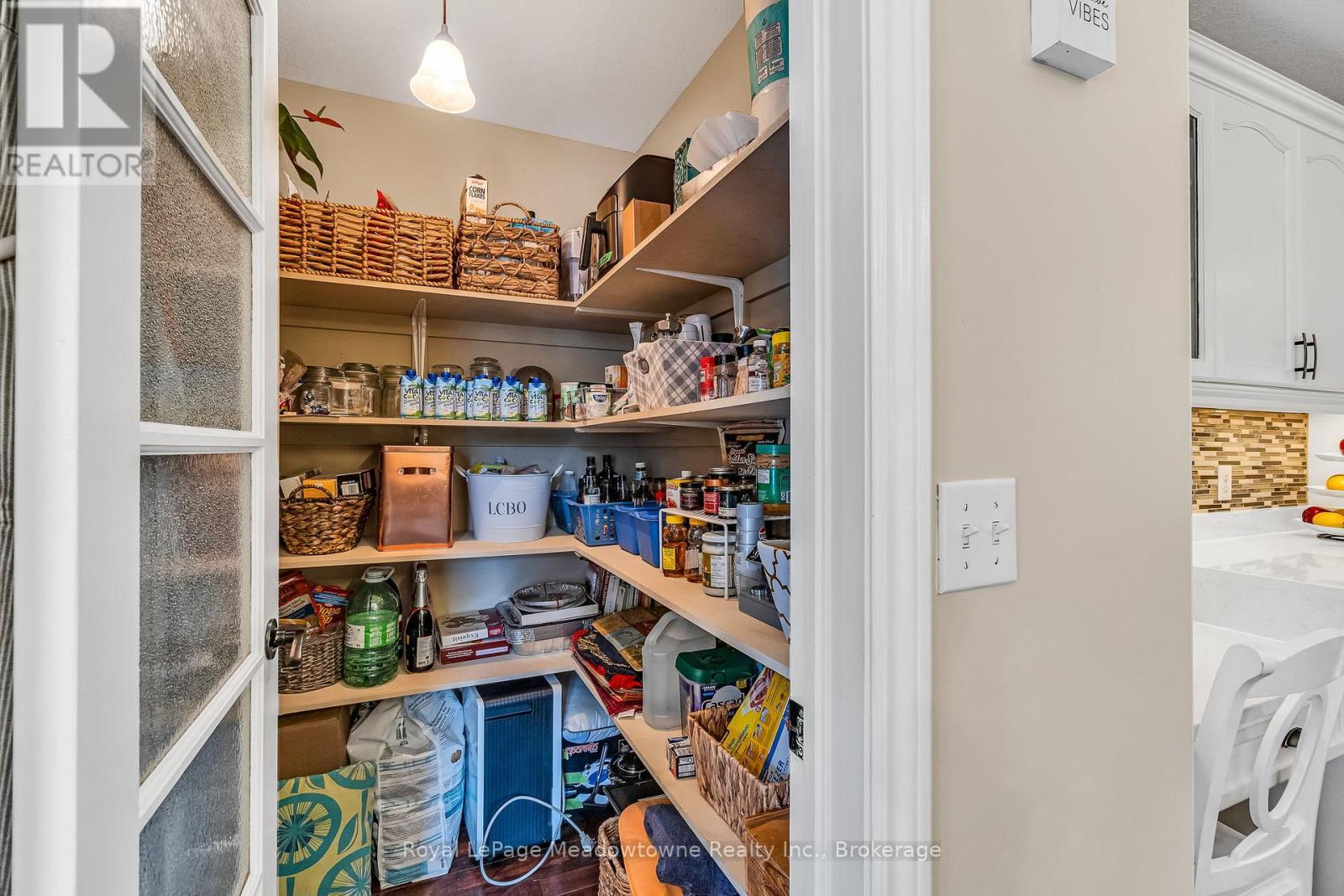 












14 ATTO DRIVE

,
Guelph (Victoria North),




Ontario
N1E0E4

