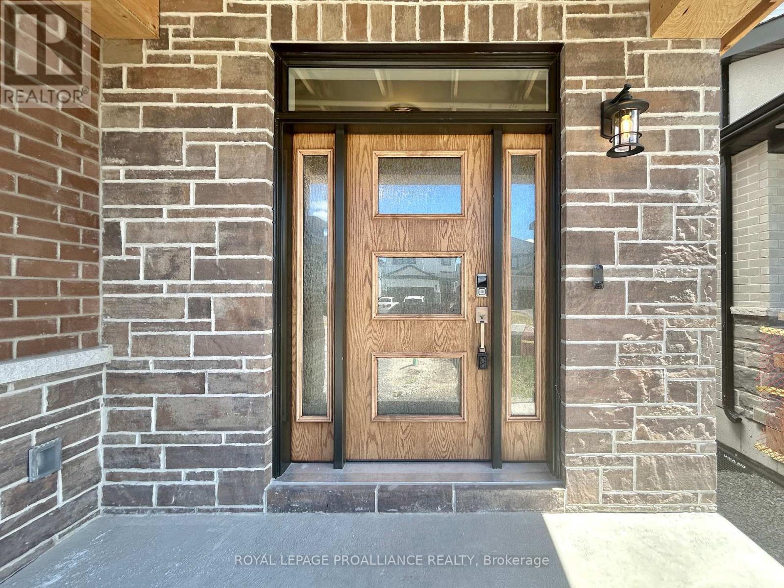 












14 PEACE RIVER STREET

,
Belleville (Thurlow Ward),




Ontario
K8N0V6

