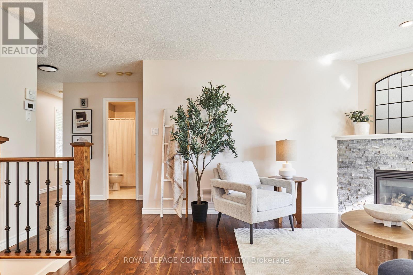 












91A WILMOT TRAIL

,
Clarington,




Ontario
L1B1B8

