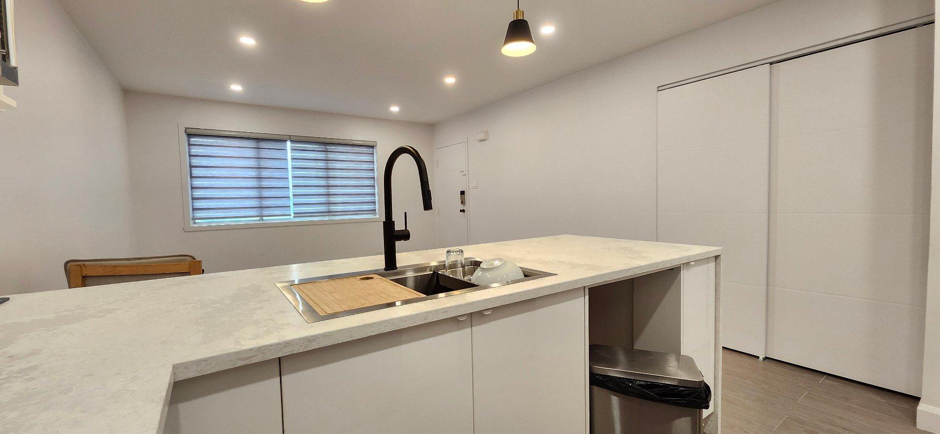 









8428


Av. Papineau

,
Montréal (Ahuntsic-Cartierville),




QC
H2M2R5

