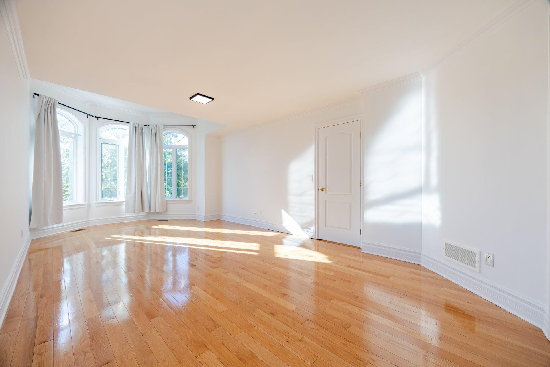 









4893


Rue du Persan

,
Montréal (Pierrefonds-Roxboro),




QC
H9K0A4

