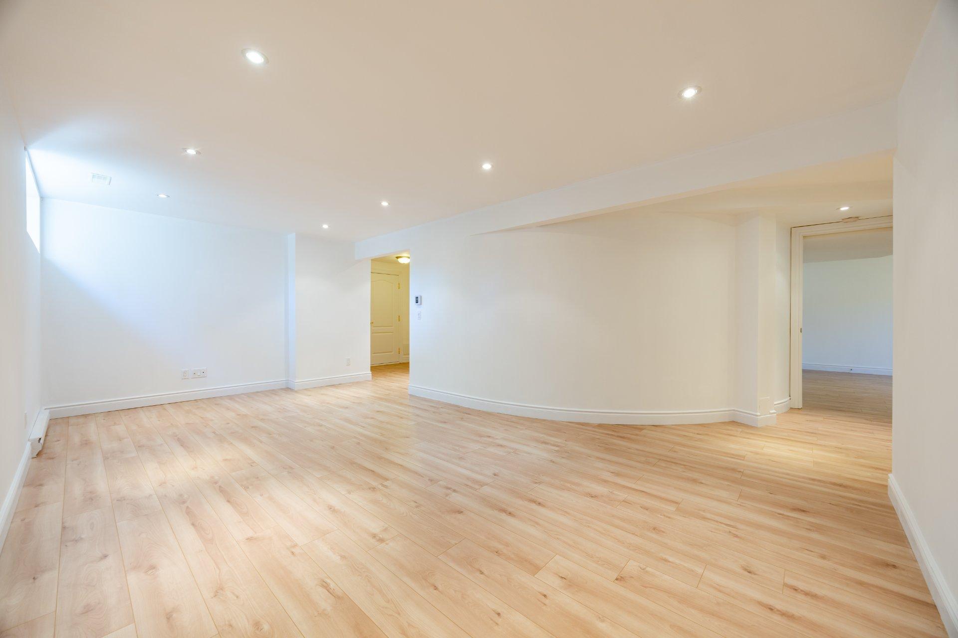 









4893


Rue du Persan

,
Montréal (Pierrefonds-Roxboro),




QC
H9K0A4

