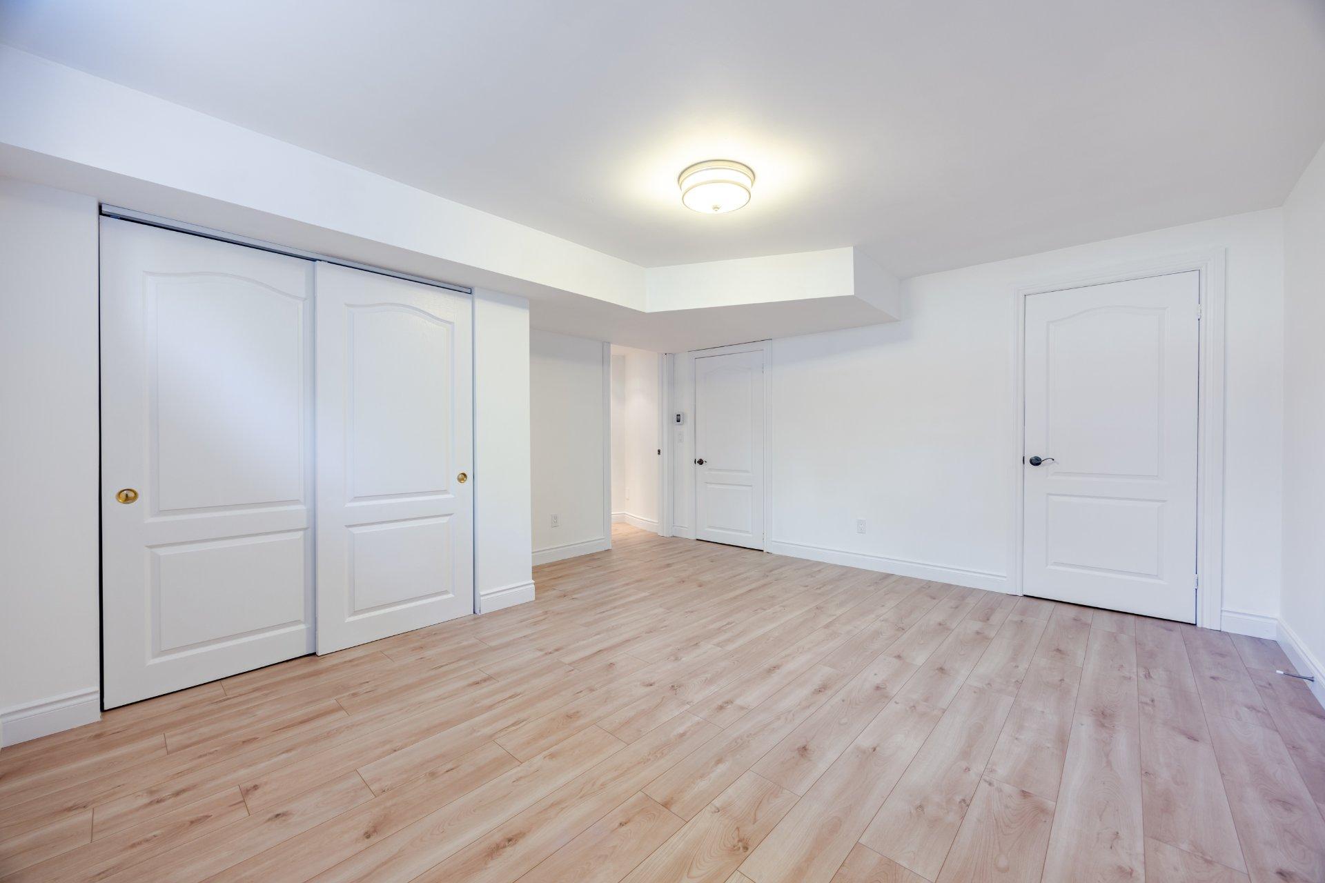 









4893


Rue du Persan

,
Montréal (Pierrefonds-Roxboro),




QC
H9K0A4

