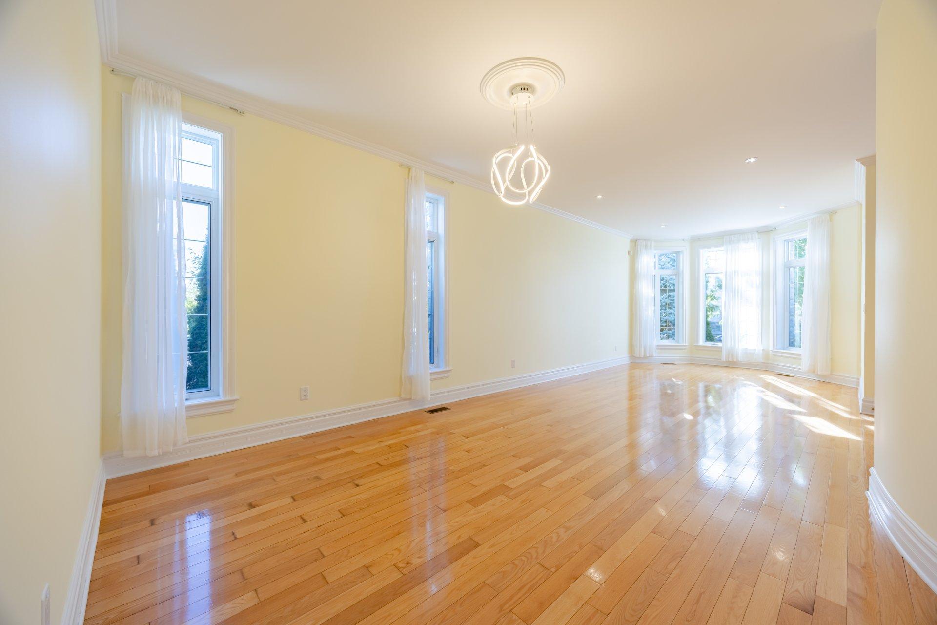 









4893


Rue du Persan

,
Montréal (Pierrefonds-Roxboro),




QC
H9K0A4

