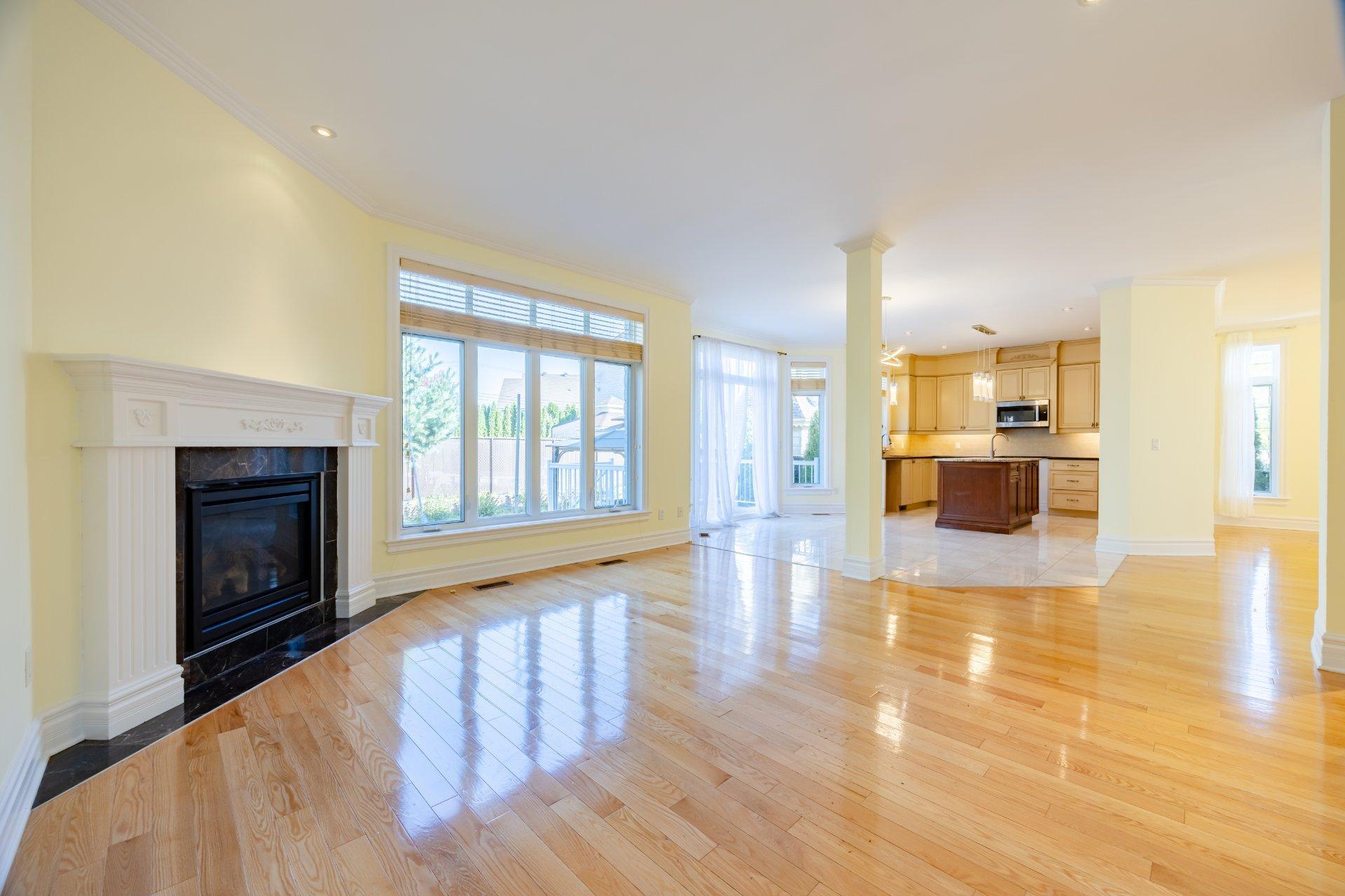 









4893


Rue du Persan

,
Montréal (Pierrefonds-Roxboro),




QC
H9K0A4

