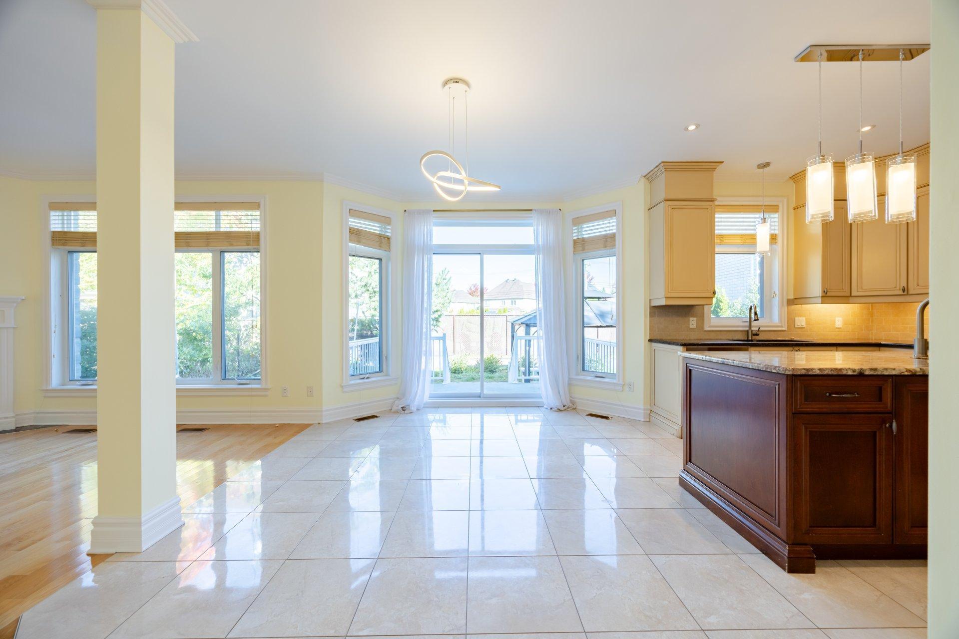 









4893


Rue du Persan

,
Montréal (Pierrefonds-Roxboro),




QC
H9K0A4

