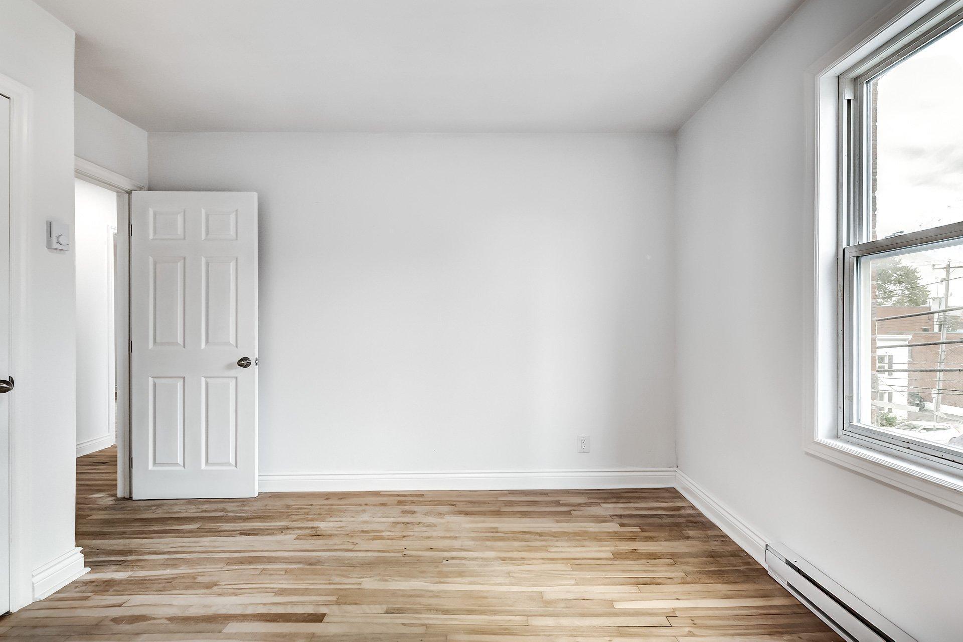 









5


Av. Windsor

, 6,
Montréal (Lachine),




QC
H8R1P8

