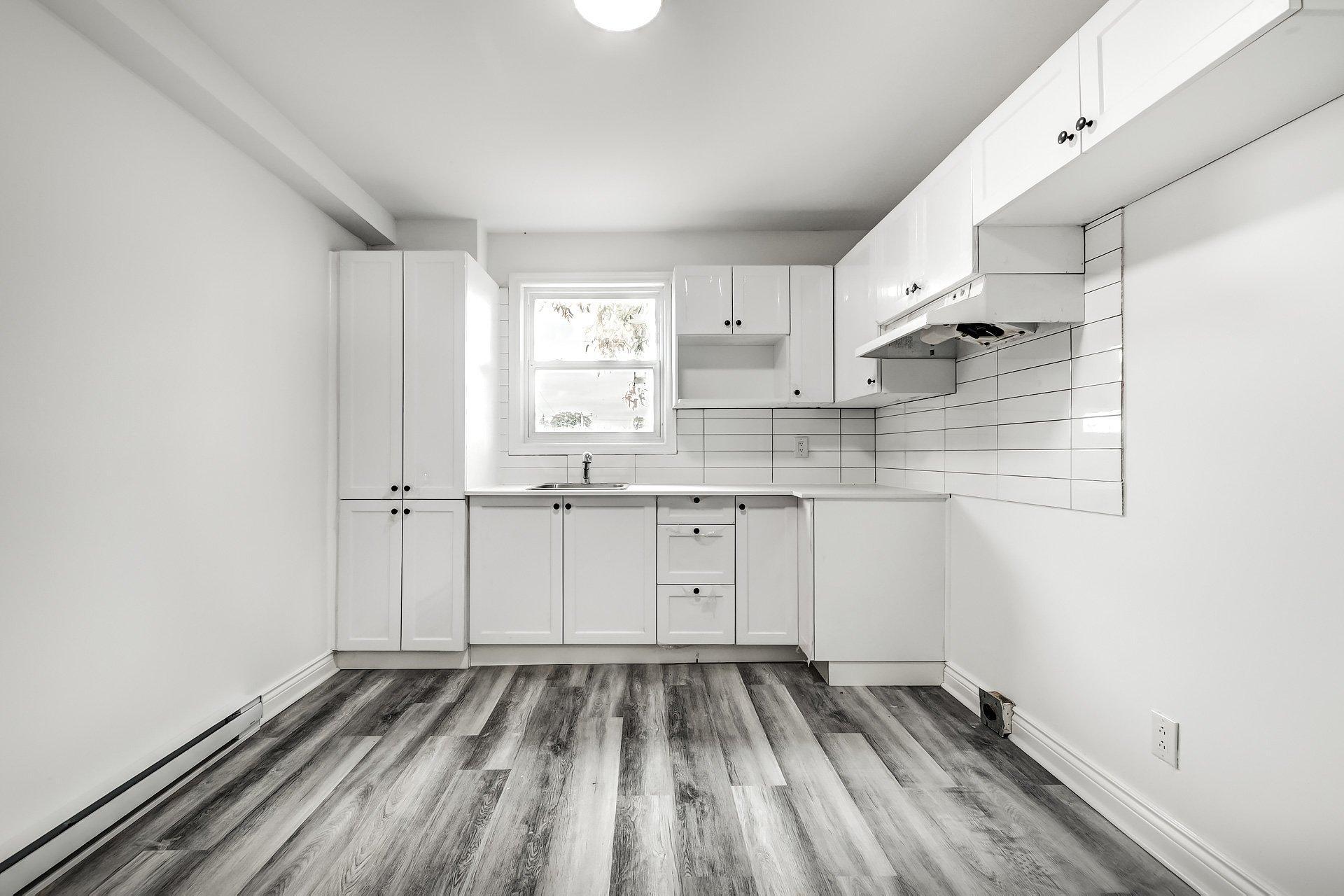 









5


Av. Windsor

, 6,
Montréal (Lachine),




QC
H8R1P8

