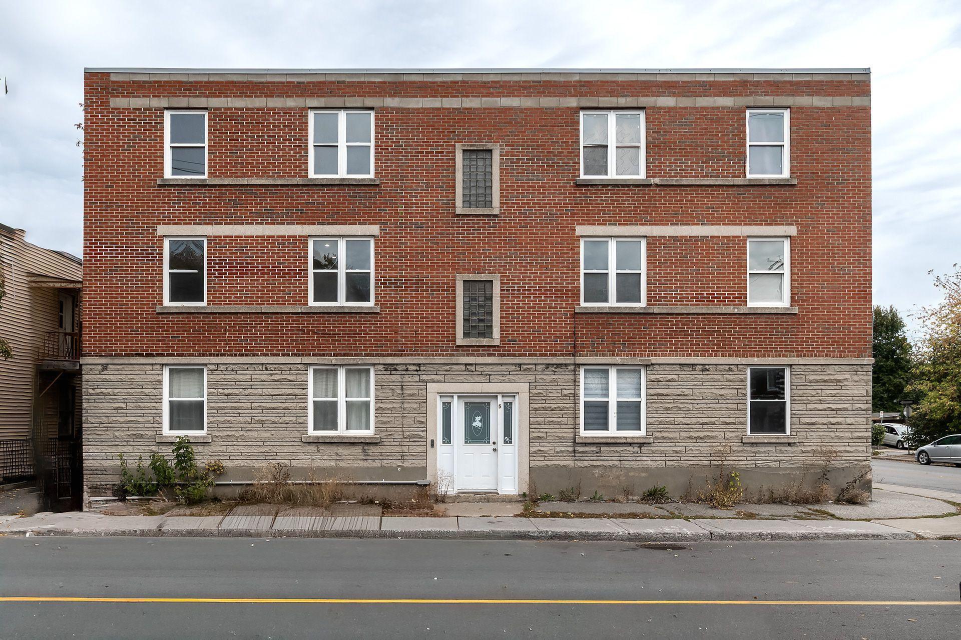 









5


Av. Windsor

, 6,
Montréal (Lachine),




QC
H8R1P8


