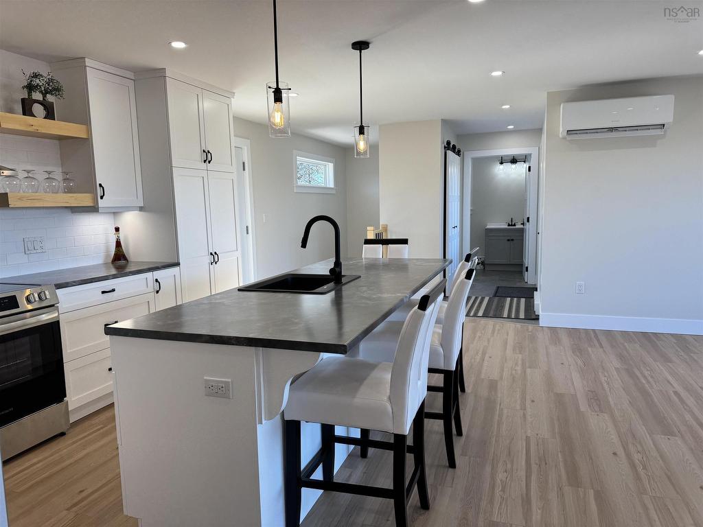 












51 Five Point Road

,
Lower Debert,




NS
B0M 1G0

