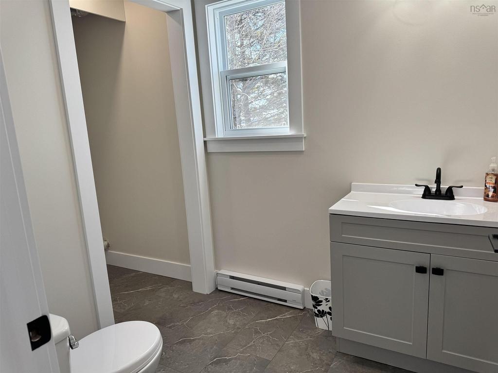 












51 Five Point Road

,
Lower Debert,




NS
B0M 1G0

