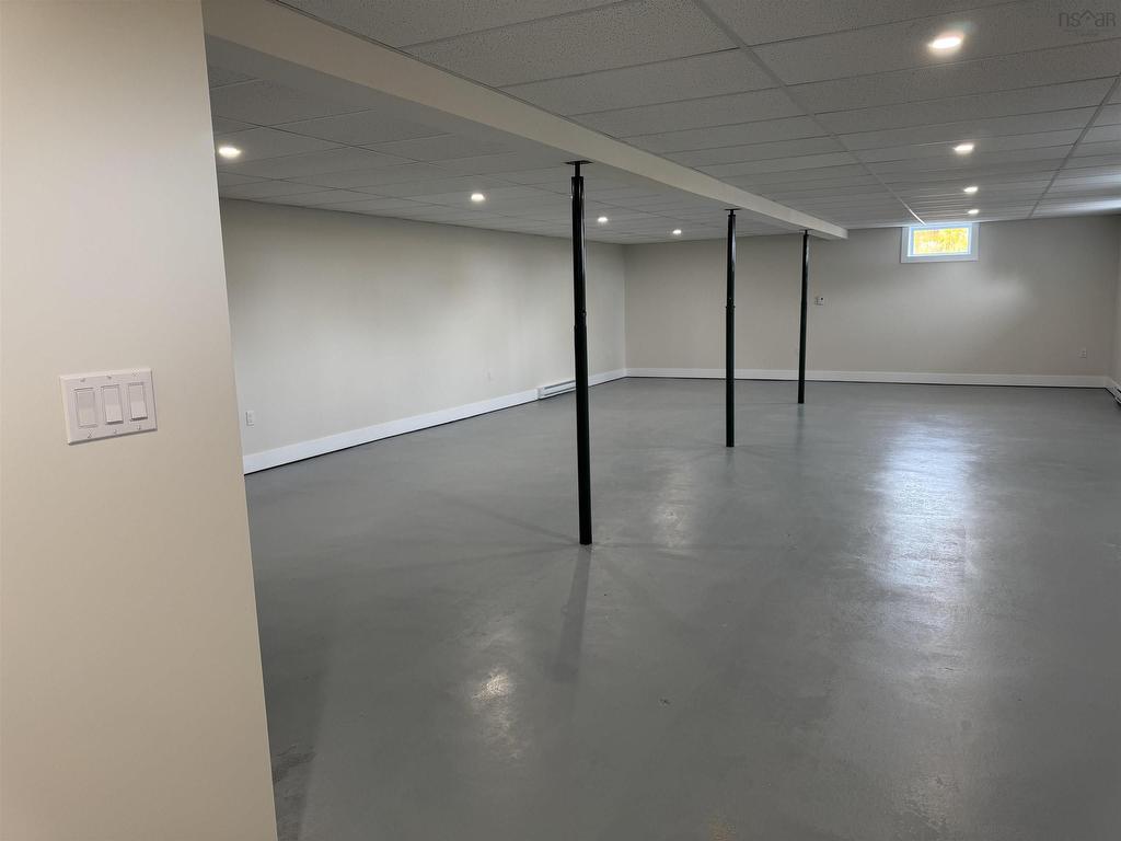 












51 Five Point Road

,
Lower Debert,




NS
B0M 1G0

