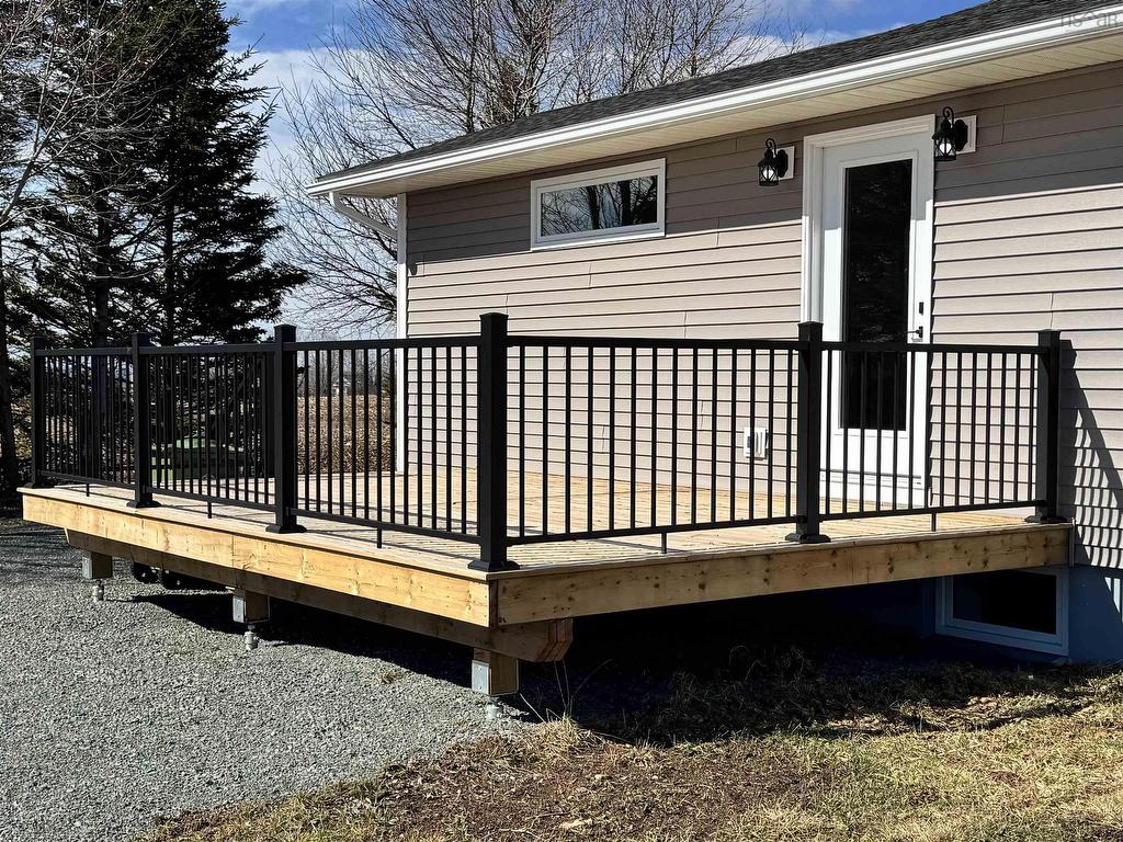 












51 Five Point Road

,
Lower Debert,




NS
B0M 1G0

