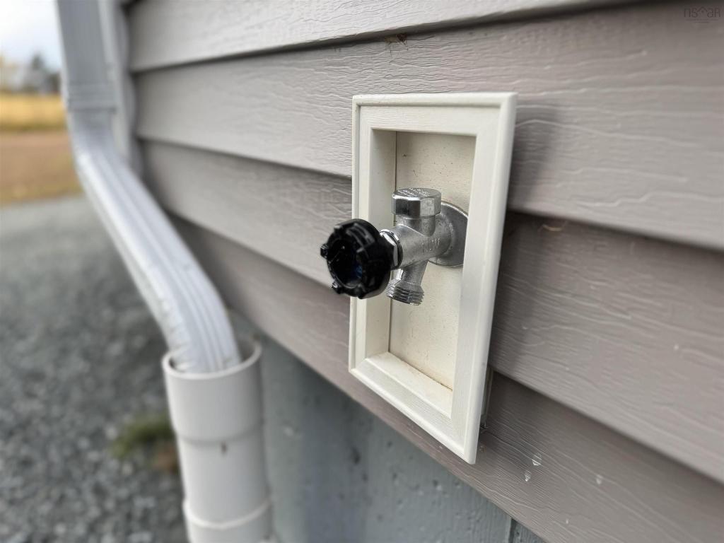 












51 Five Point Road

,
Lower Debert,




NS
B0M 1G0

